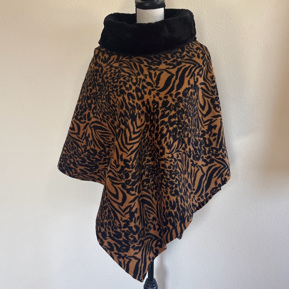 Leopard Print Poncho with Faux-Fur Collar